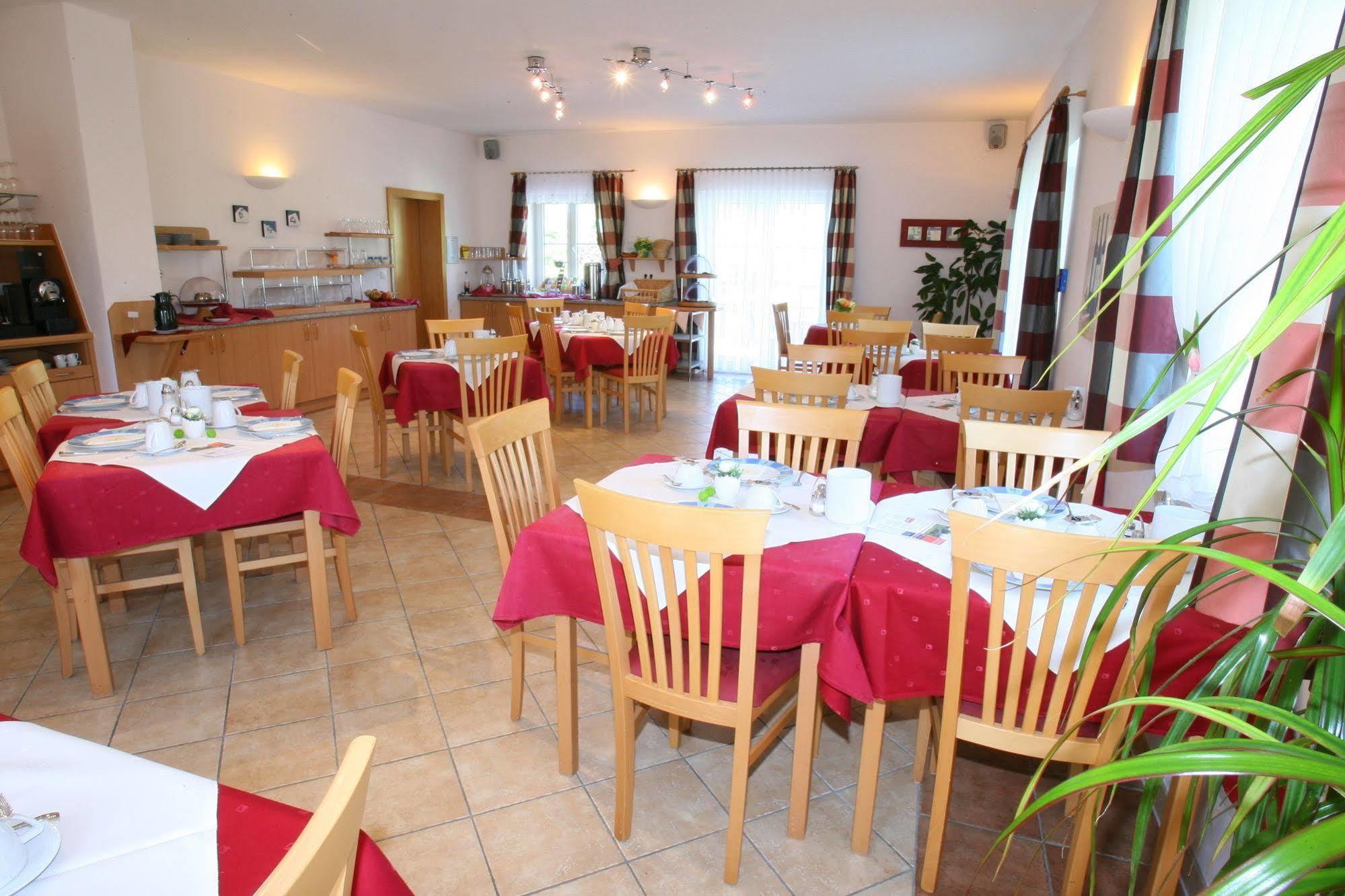 Hotel Garni Oasis Loipersdorf Jennersdorf Luaran gambar